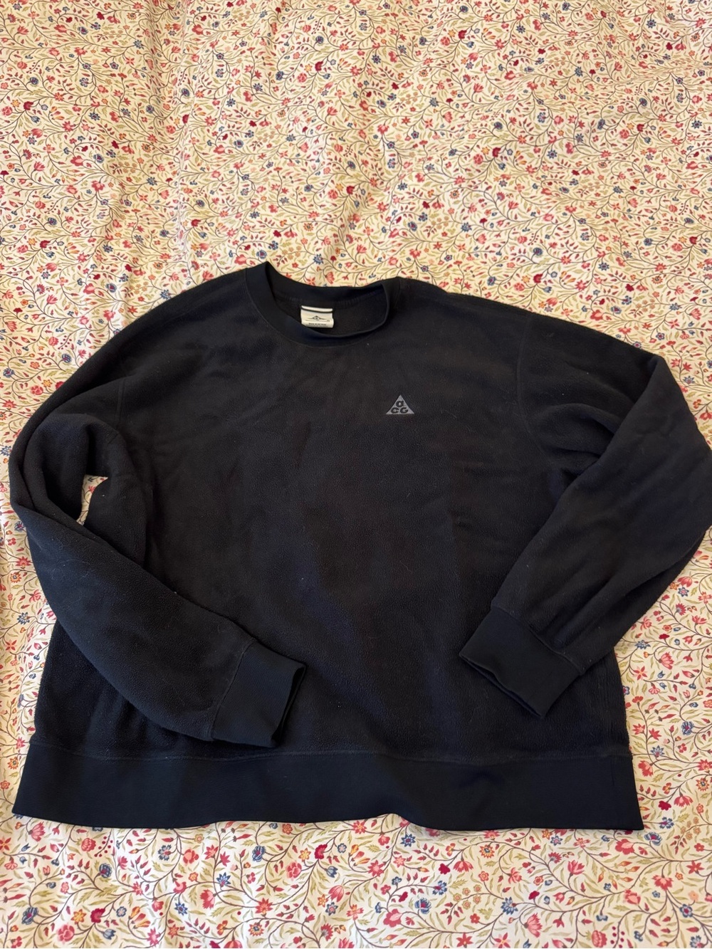 Nike ACG Black Crewneck Sweatshirt - Men's